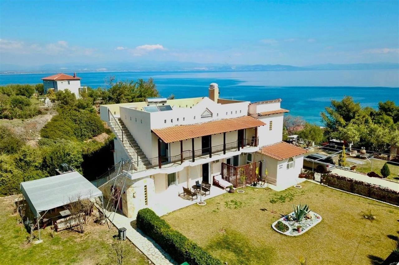 Villa Irina, Nea Potidea Kassandra Beach Exterior photo